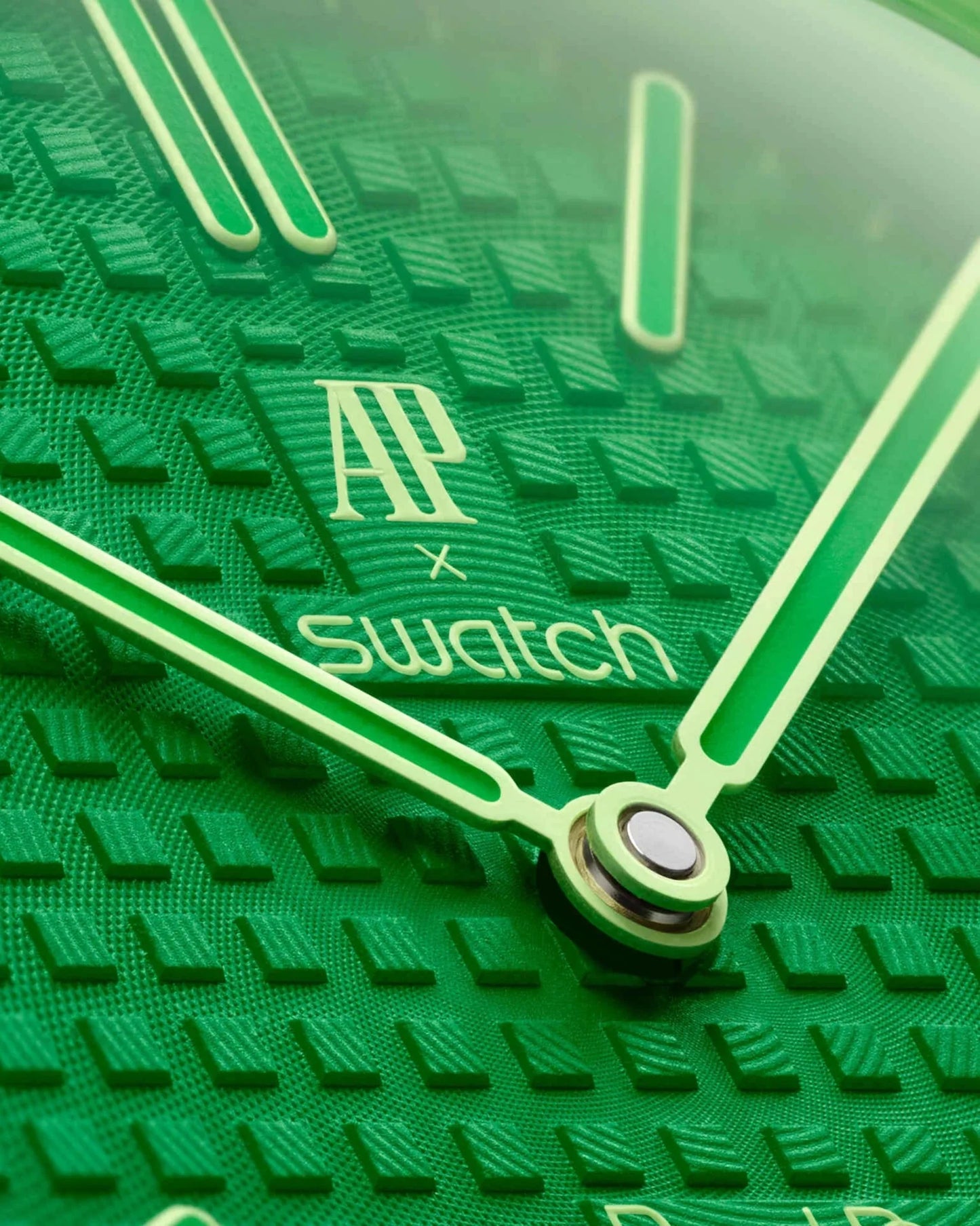 GREEN EIGHT